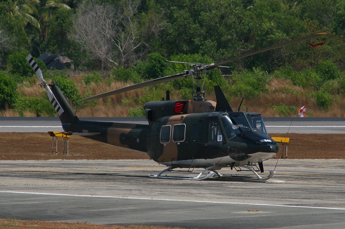 A Thai Hadsereg egy Bell 212-ese <br>(fotó: airliners.net)
