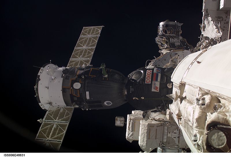 Sojuz-űrhajó az űrállomáson
