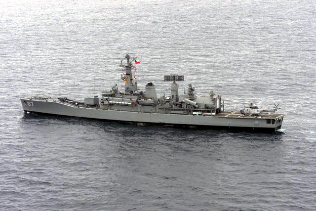 A Lynch fregatt (PFG-07) 1974 májusa óta járja az óceánt