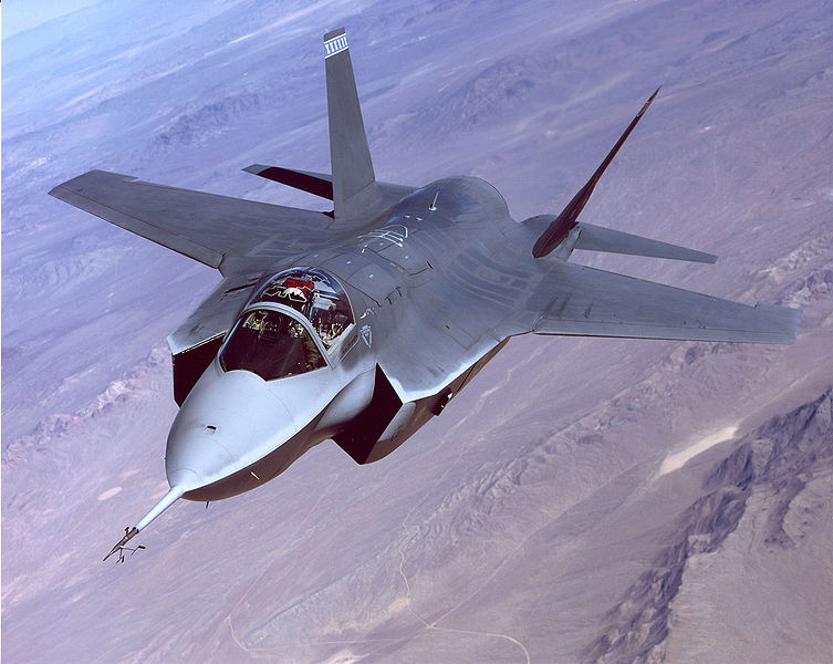 A Lockheed hatalmas győzelme volt az F-35-ös, de ez a program is csúszik és elszabadult a költségvetése 