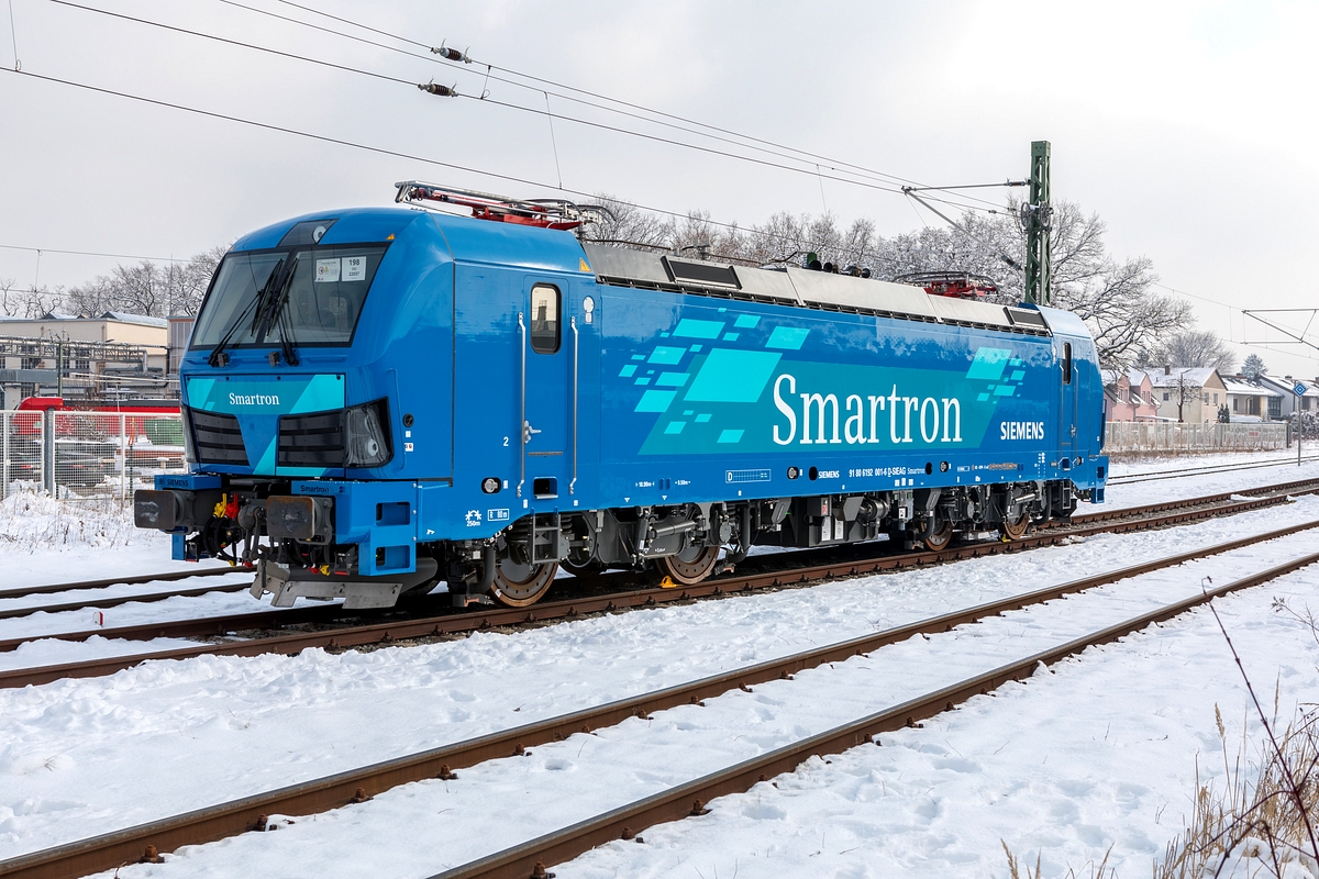 A mozdonytípus első vásárlójaként három Smartront szerez be a Siemenstől a potsdami EGP (fotó: Siemens)