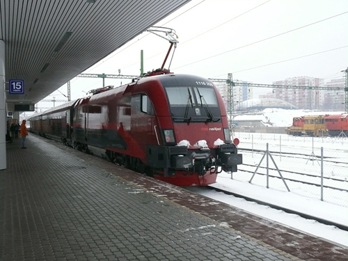 Kemsei Zoltán képén még csak a hazai vaspályákat kóstolgatta a Railjet. Mit hoz a jövő Csehországban?