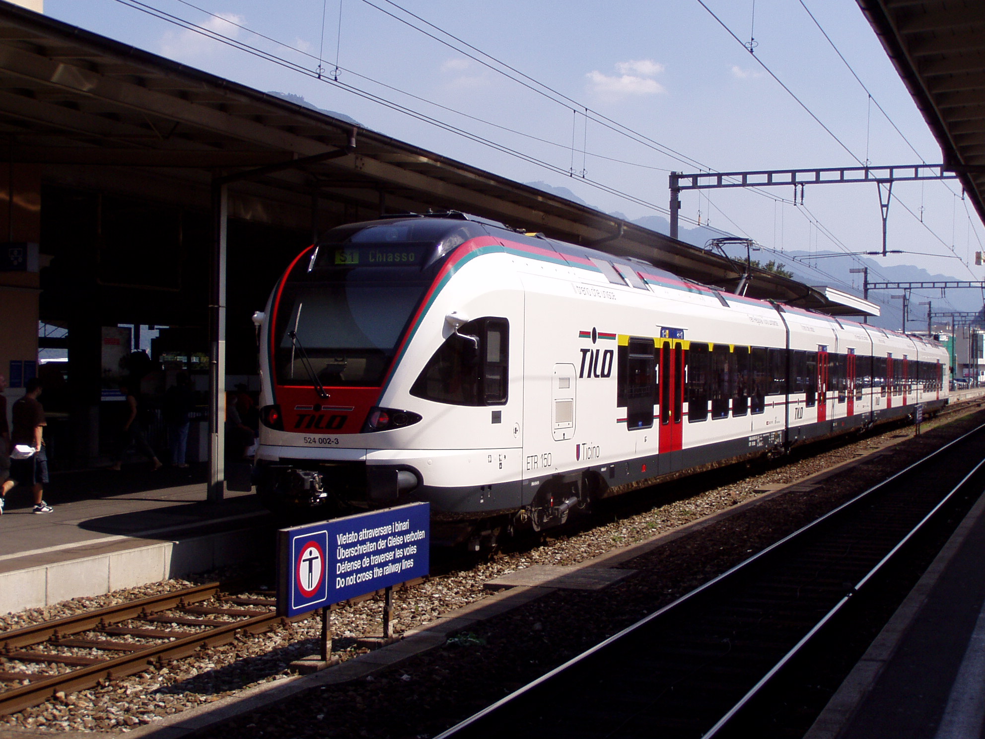 Svájc nem véletlenül „bezzegvasút”: míg az EU-n belül másfél százalékos visszaesést tapasztaltak, az alpesi állam vasúti személyforgalma bő három százalékkal gyarapodott<br>(fotó: Mózes Krisztián)
