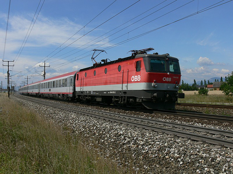 az 1x44-es sorozat az EC és IC vonatok továbbításában is szerephez jut