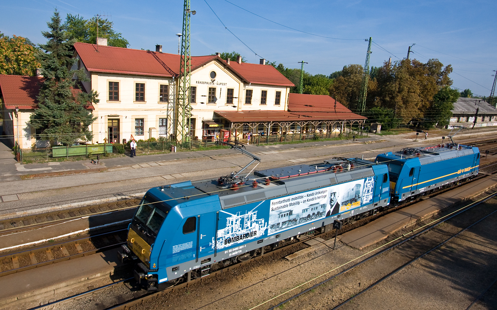 A különleges menet Rákospalota-Újpest állomáson, húsz perc múlva már a Keleti pályaudvar vontatási telepén volt