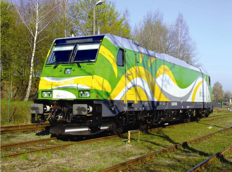 A Koleje Mazowieckie egyik Traxx mozdonya a tizenegyből<br>(forrás: Bombardier)