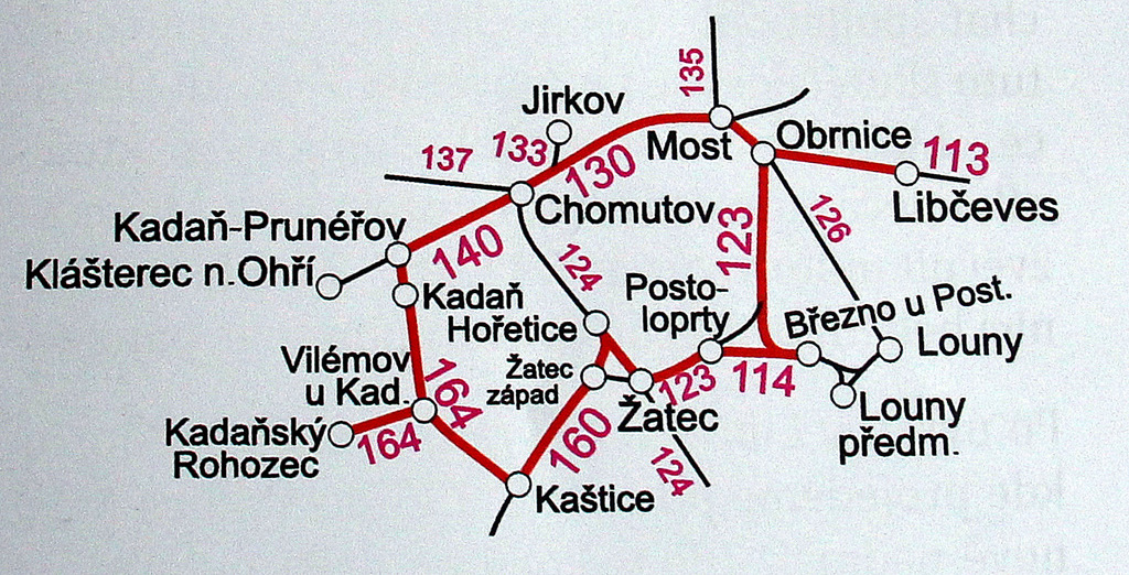 A résztvevőknek kiosztott program részletes térképen mutatja be (és írja le) az útvonalat, látható a már bezárt vonalak egykori száma is