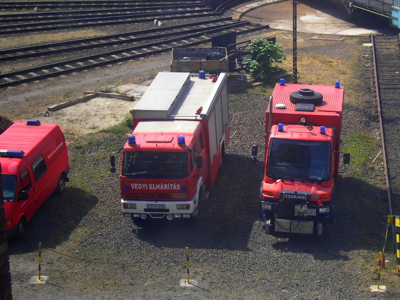 A MÁV vegyi elhárító és műszaki mentő egységei Ferencvárosban állomásoznak<br>(fotó: Arnold Balázs)