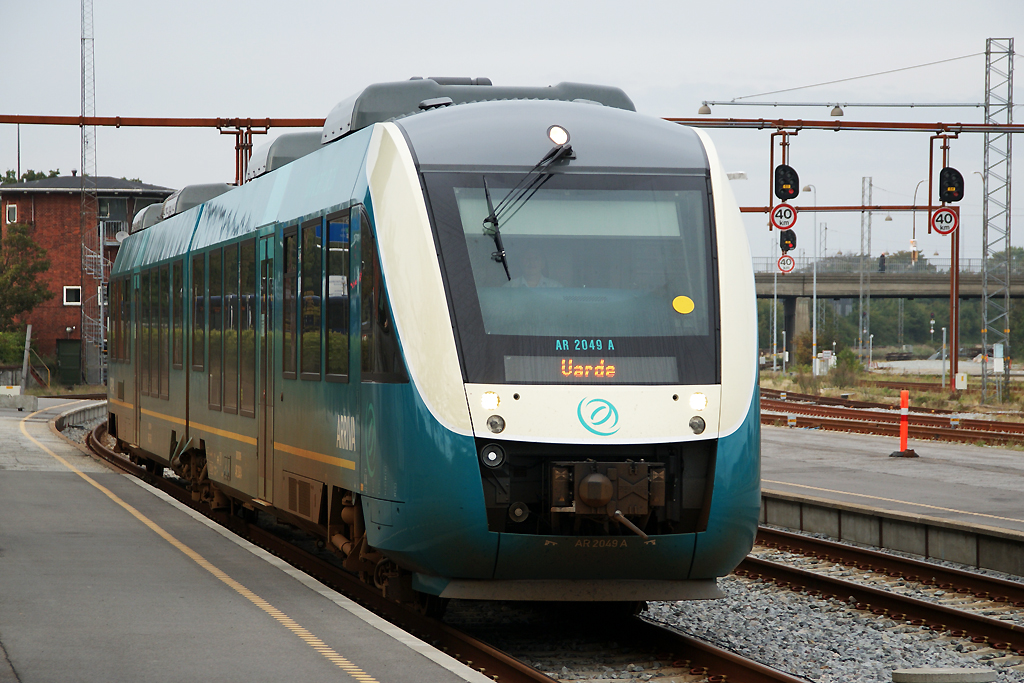Alstom LINT – a francia gyártó mellékvonali specialistája az Arriva színeiben<br>(fotó: Hörcher Dániel)