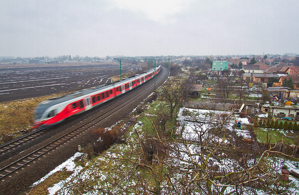 Rákoson volt a hóhatár január 18-án déltájban<br>A képre kattintva fotógaléria nyílik<br>(Vörös Attila felvétele)
