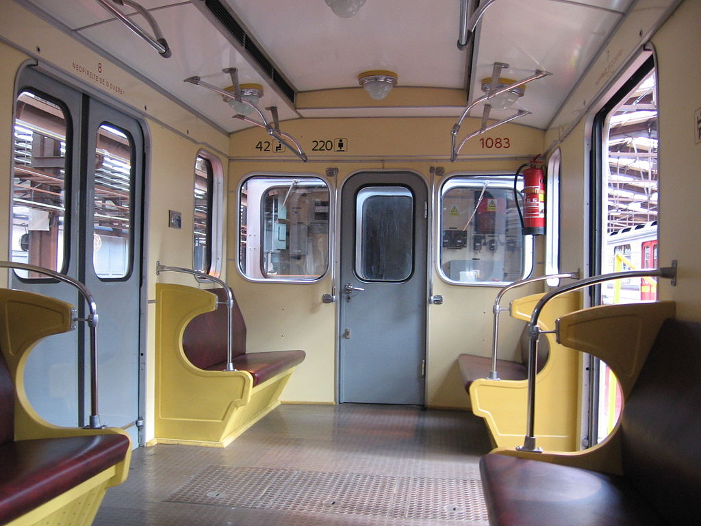 Ugye ismerős? Prágában 1997-ig közlekedtek ezek a metrókocsik