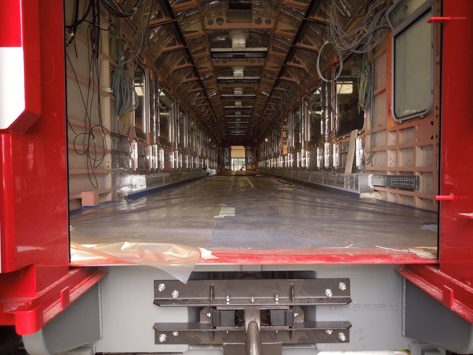 Így készül az új vasúti jármű Ruttkában