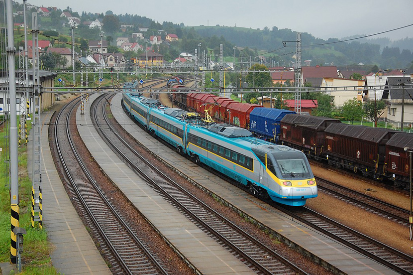 A csúf időjárás ellenére jól sikerültek a próbák<br>(fotók: railtrains.sk)