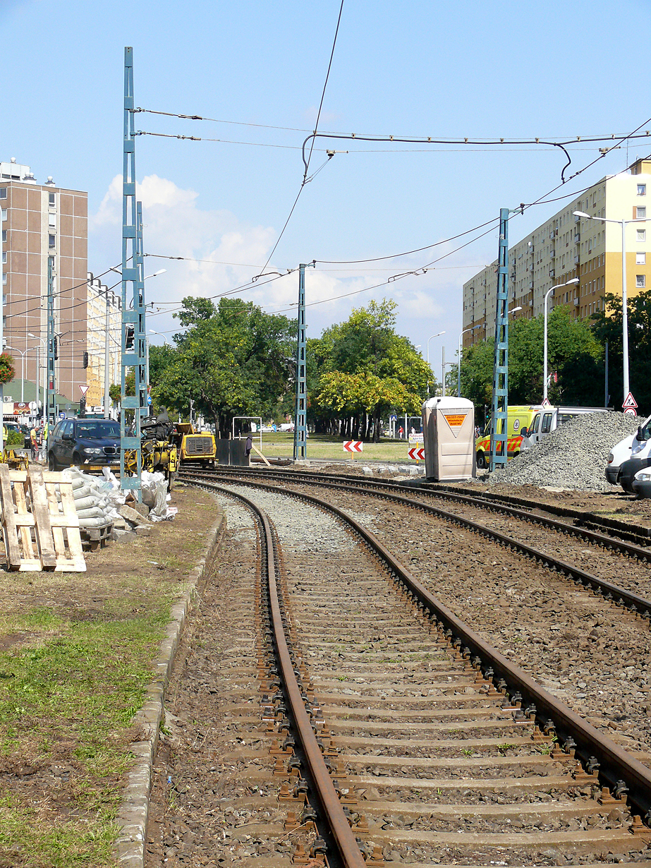 Pályaépítés Újpalotán, 2013-ban. Újra ez a látvány vár?<br>(fotó: Kemsei Zoltán)