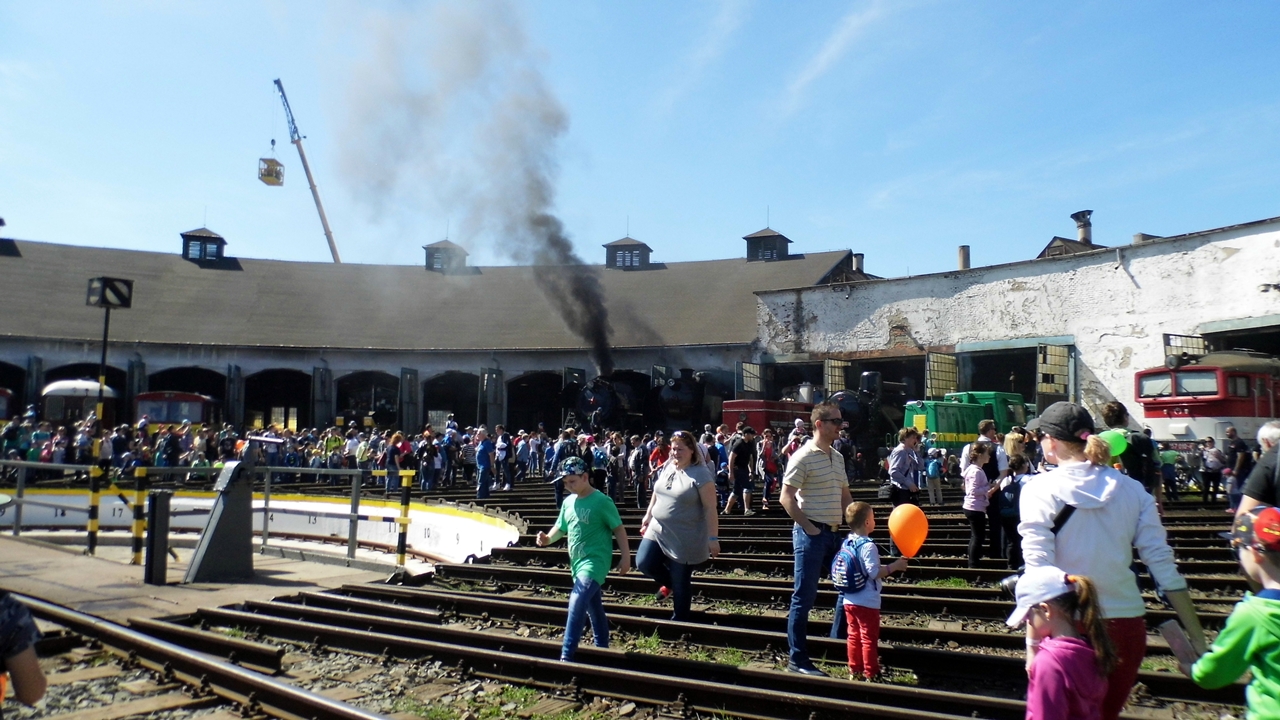 Idén áprilisban is összegyűltek a kultikus vasúti járművek és rajongóik Kassán. A képre kattintva a szerző felvételeiből készült galéria nyílik