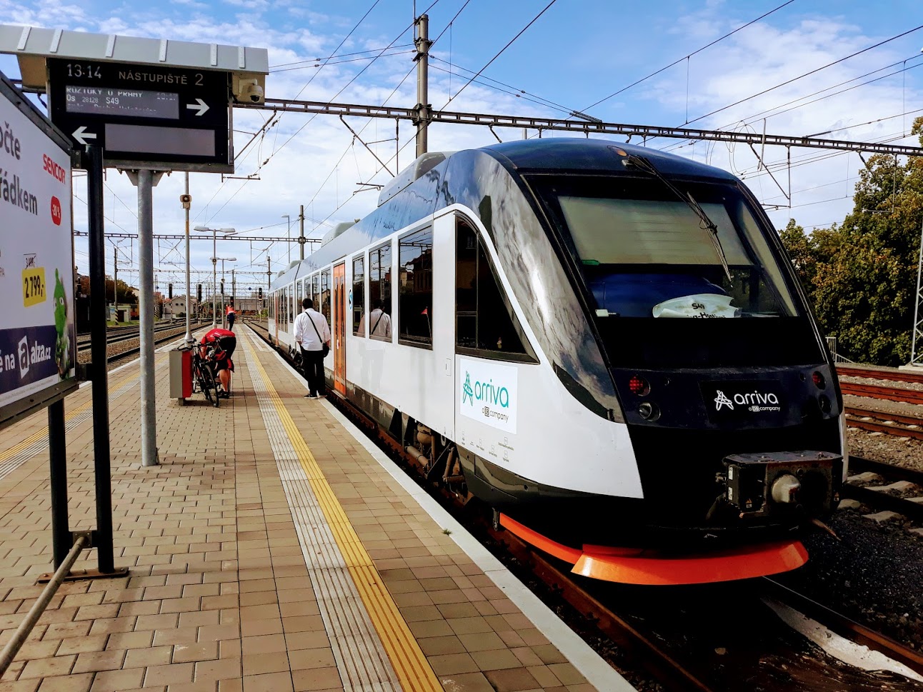 Alstom Coradia Lint szerelvényeket próbál ki a prágai közlekedésben az Arriva, amelyeket decembertől a zlíni régióban vet be 