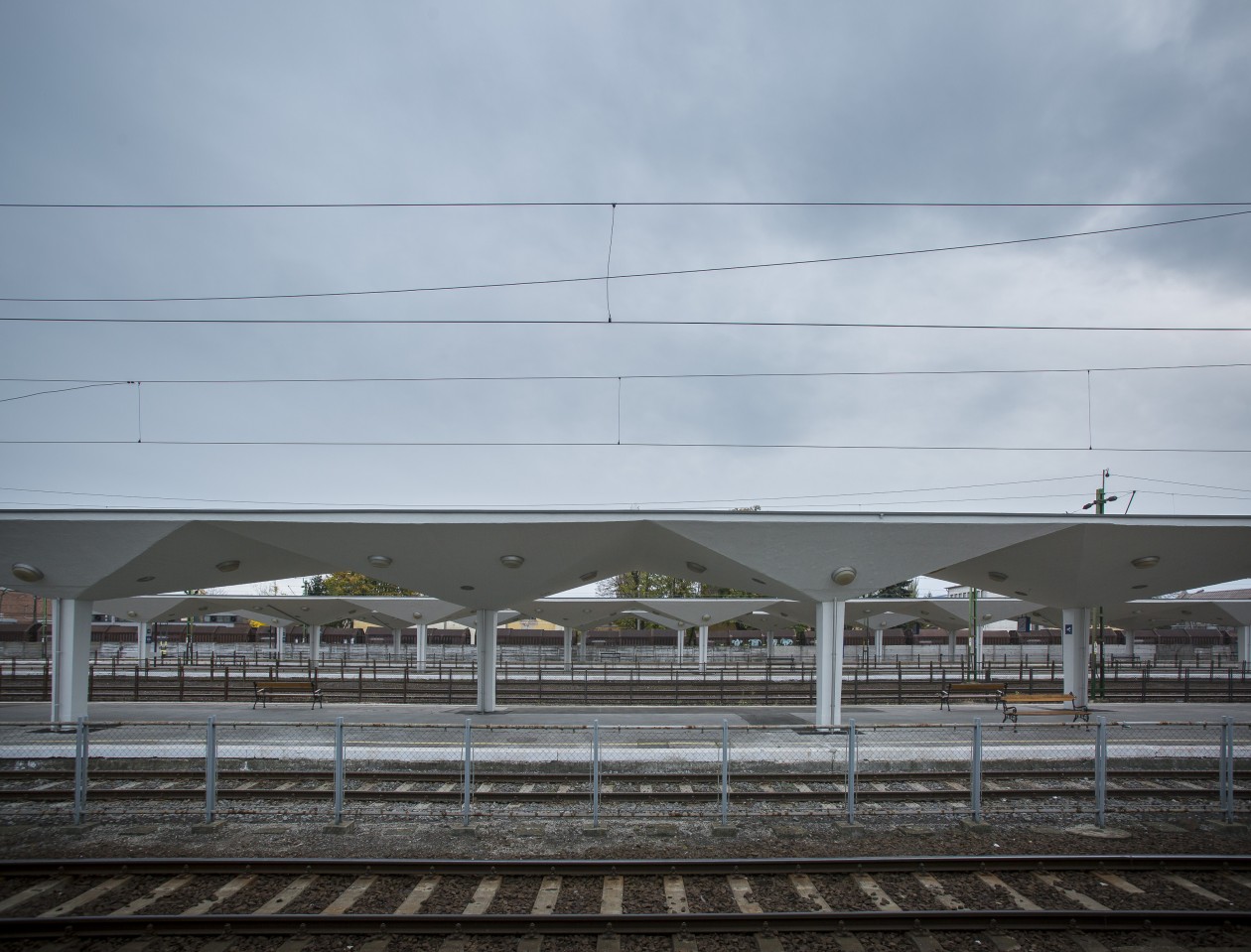 A peronokat 2016 és 2019 között újította fel a MÁV FKG Kft.