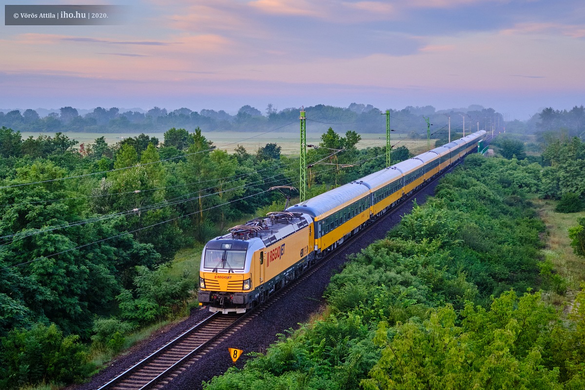A RegioJet a Fiume–Prága-vonattal jött először Magyarországra, persze az igazi hódítás a bécsi járattal kezdődik majd (fotó: Vörös Attila)