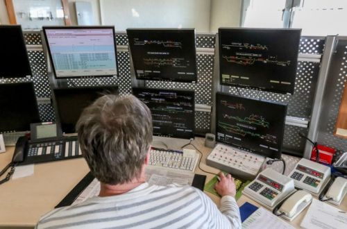 A szászországi Annaberg-Buchholz állomás kitérőit és jelzőit 2018 óta már digitálisan irányítják. A közeljövőben 2600 helyen épülhet ki hasonló rendszer Németországban (kép forrása: IRJ)