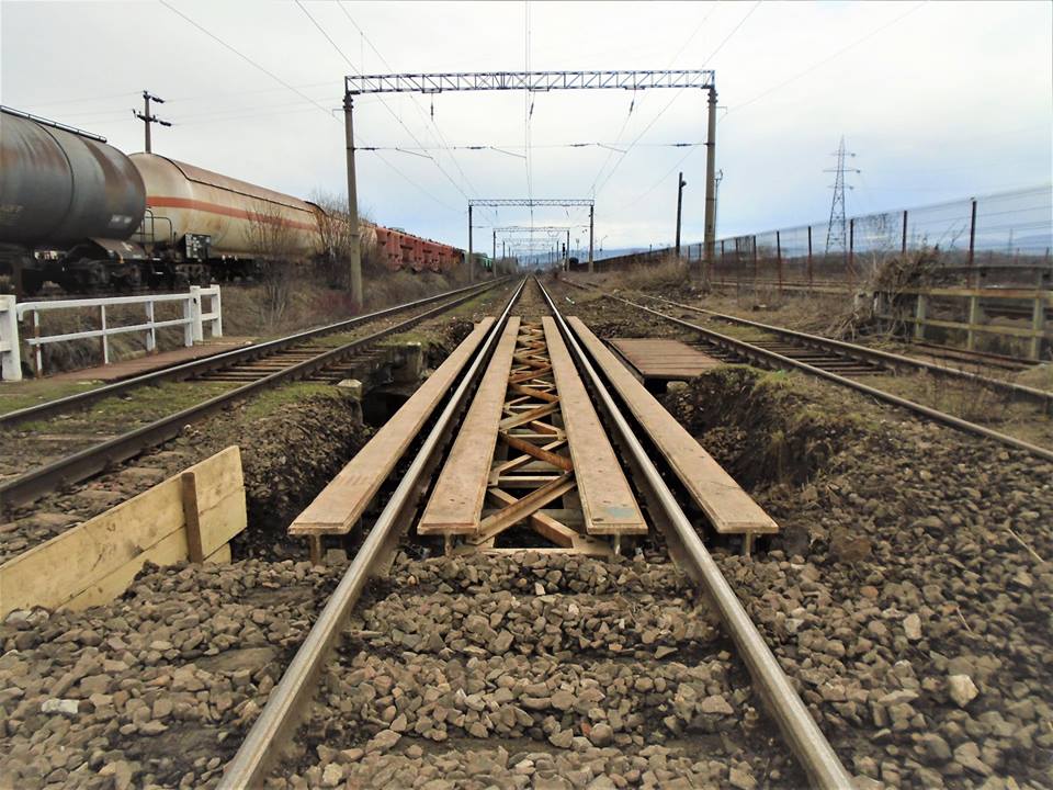 Guraszáda és Piski között negyvenegy kilométeren épül át a pálya százhatvan kilométer per órás sebességgel használhatóvá (forrás: Railway Pro)