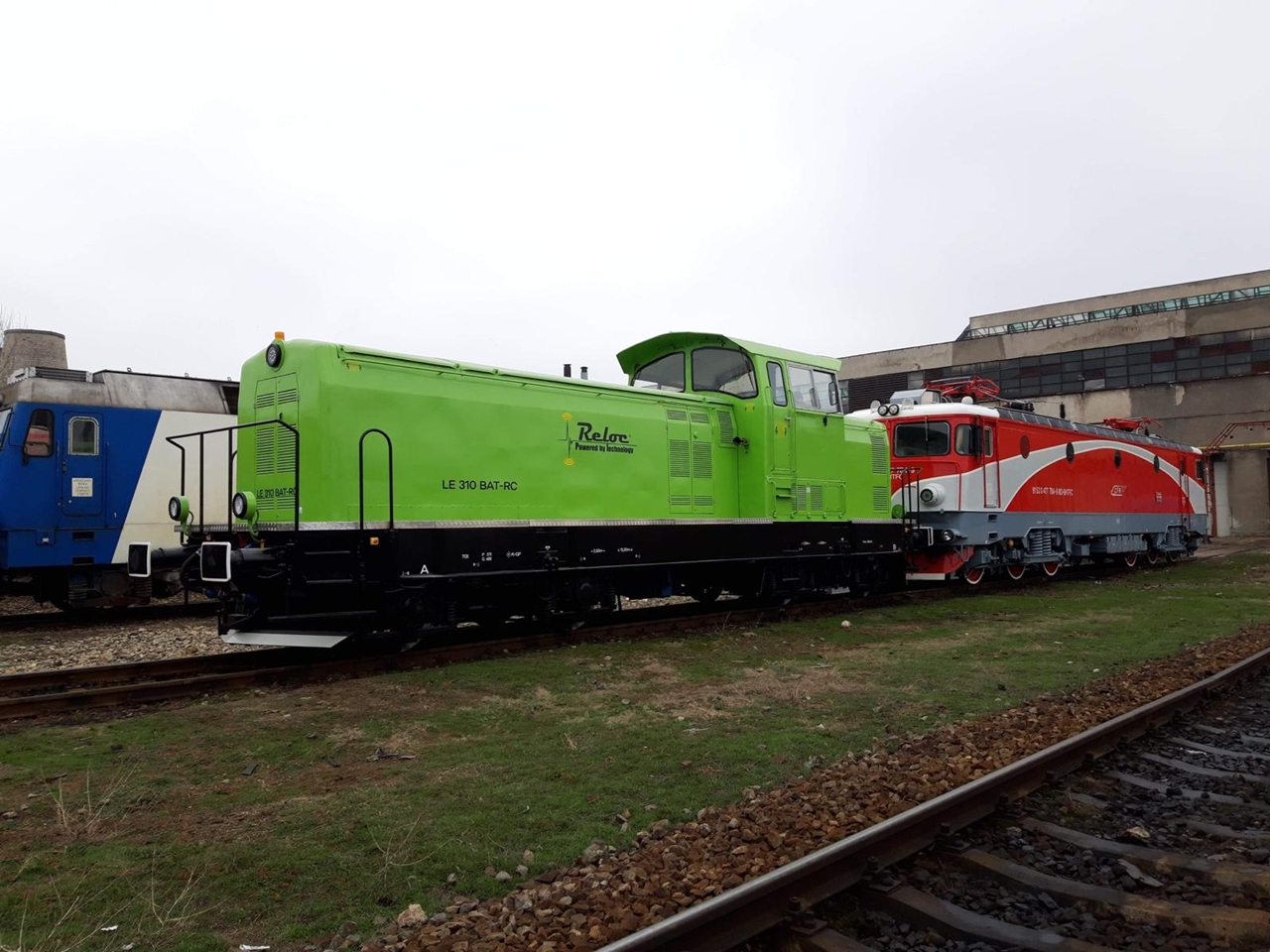 A romániai Reloc is előrukkolt egy akkumulátoros mozdonnyal (kép forrása: Railway Pro)
