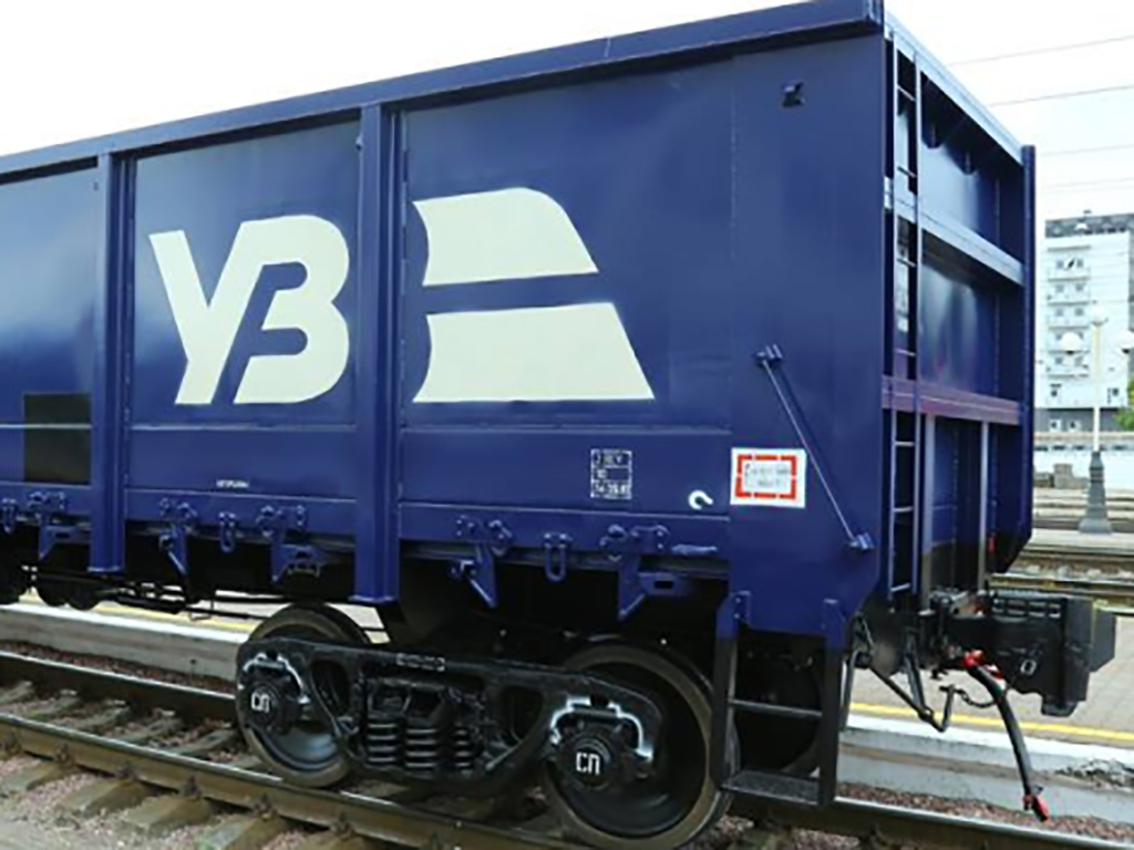 6500 nyitott tetejű teherkocsit vásárol az ukrán nemzeti vasút UZ (forrás: Railway Gazette)