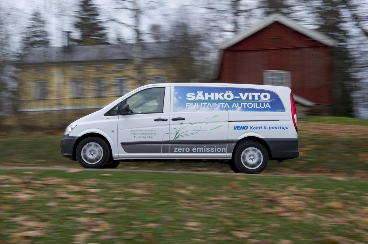 130 kilométert tehet meg egy feltöltéssel az elektromos Vito <br /> (fotó: Daimler)