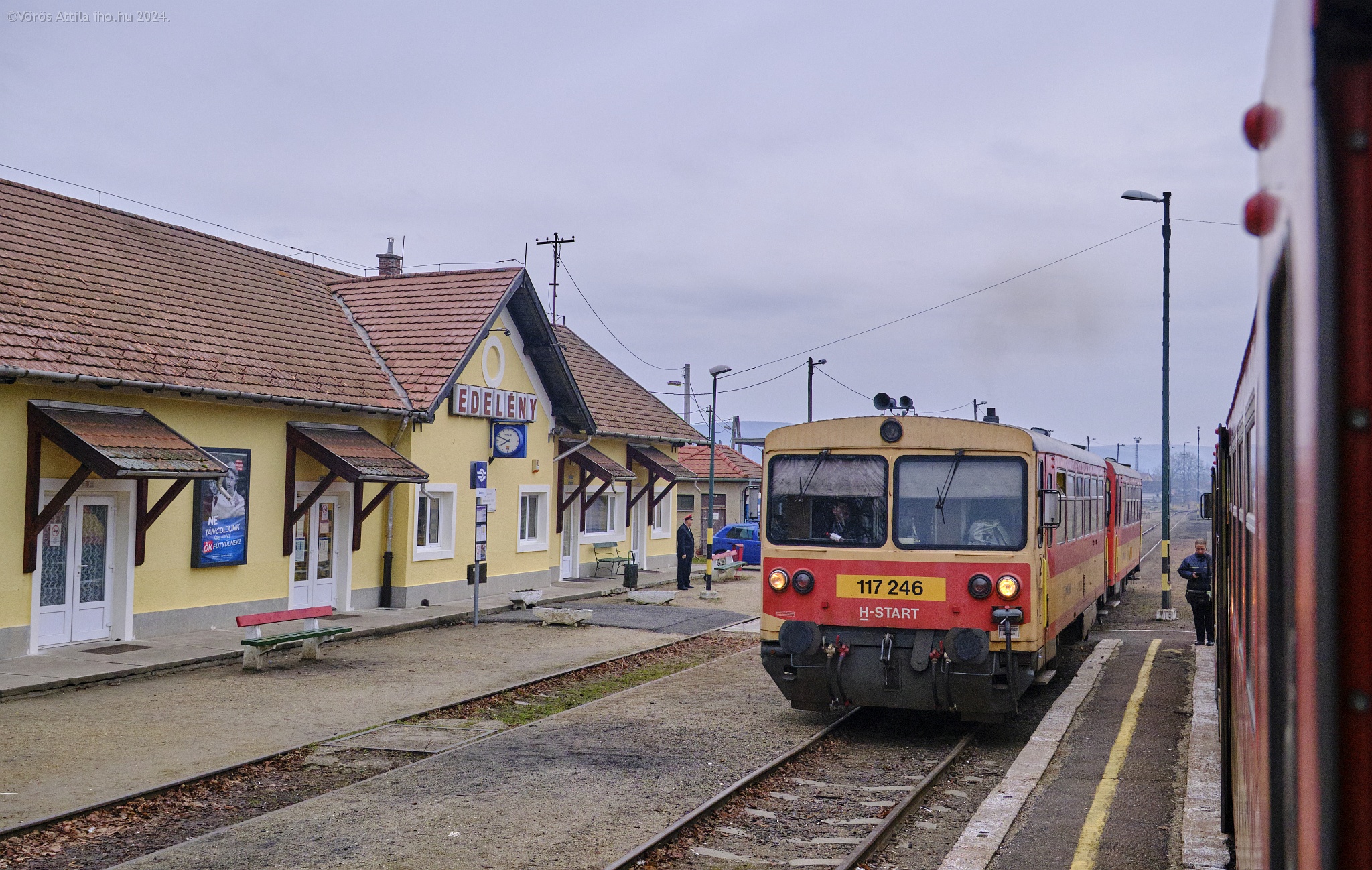 Képeinken: Edelény vasútállomása a 94-es vonalon (fotók: Vörös Attila)