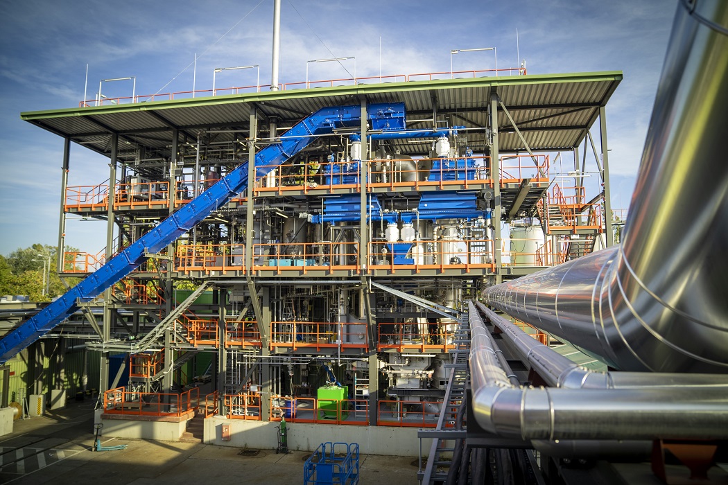 01_becs_zold_hulladek