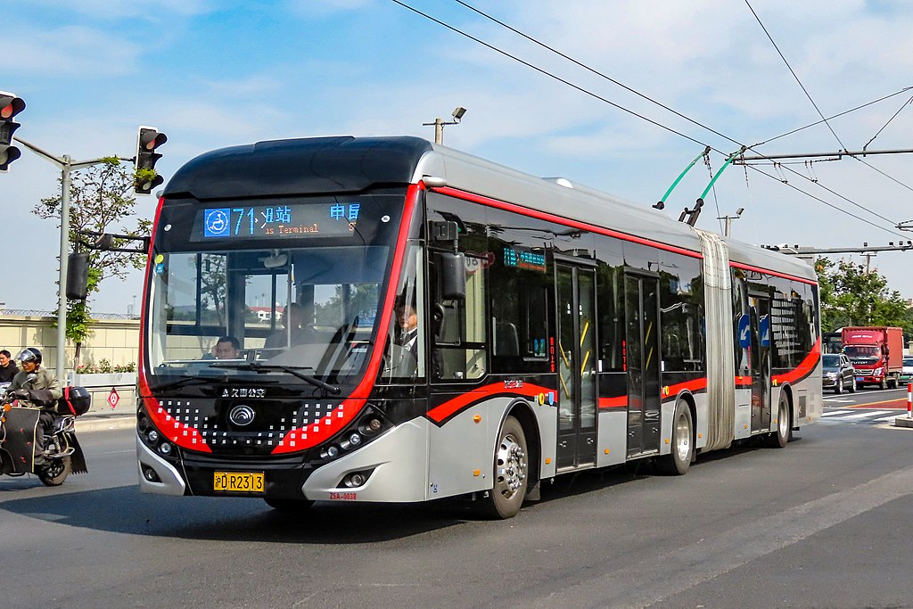 Yutong ZK5180A trolibusz Sanghajban, Kínában