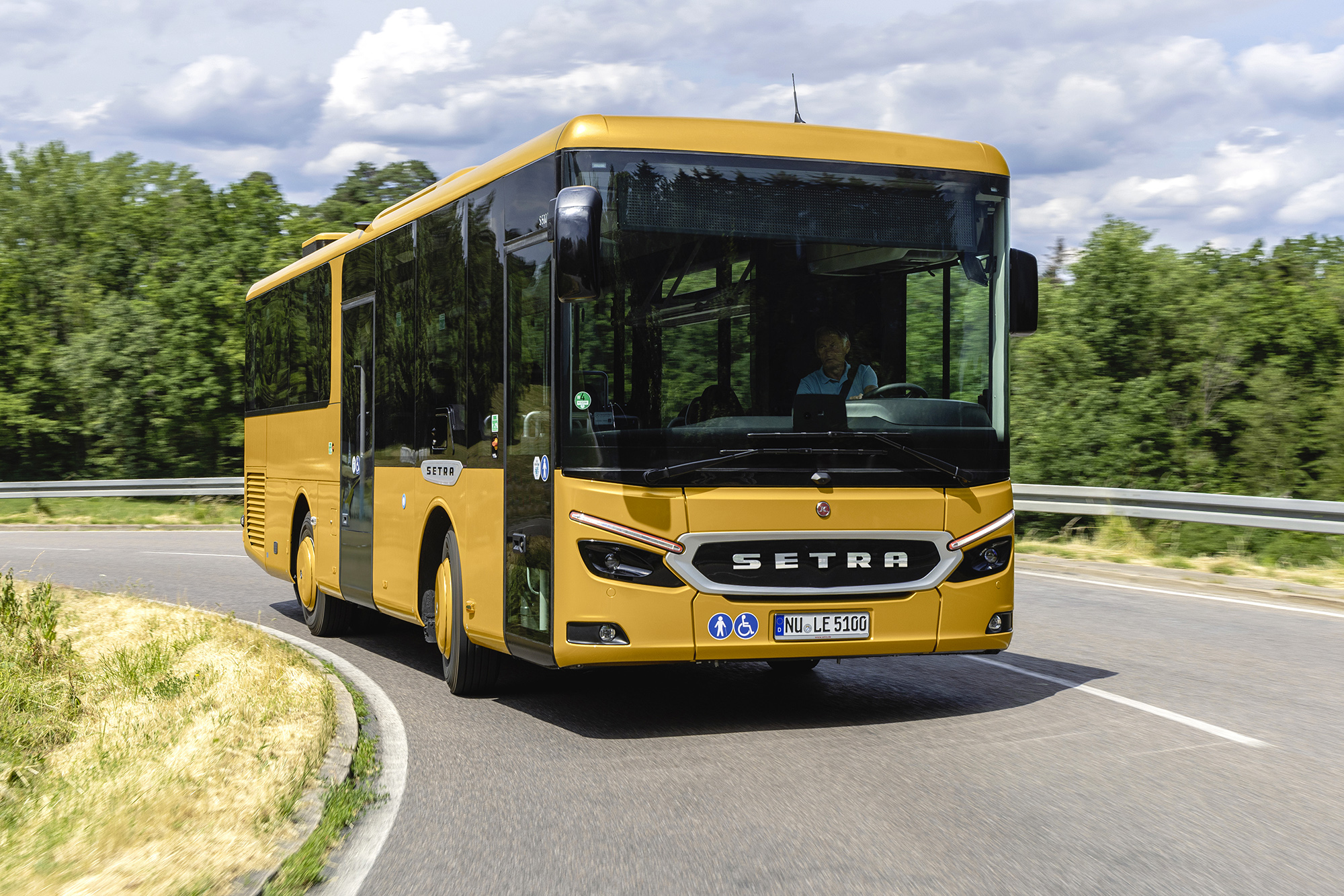 Setra S510 LE hibridbusz, teszt 