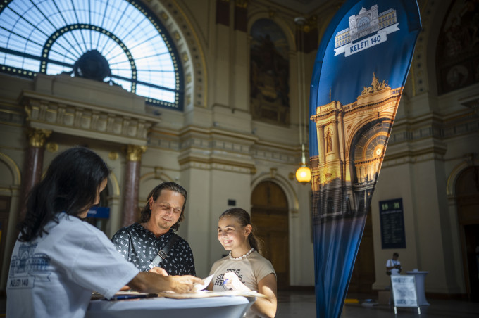 Születésnapot ünnepelt a Keleti