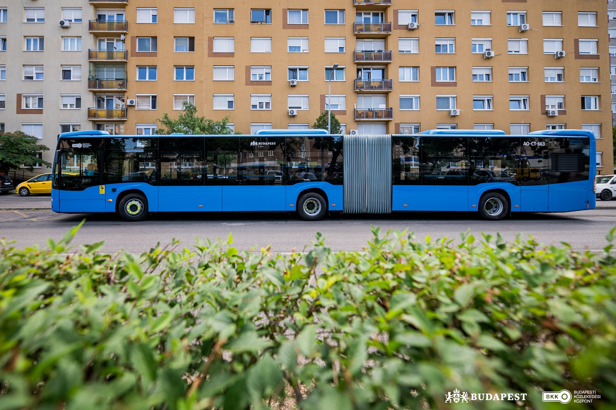 04_uj_dizelbusz_pesten