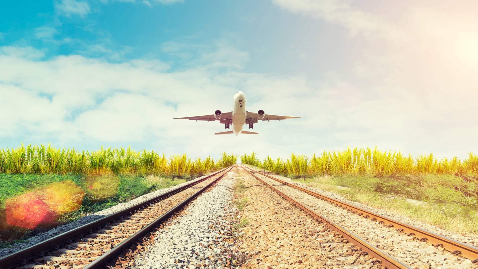 _plane_vs_train_