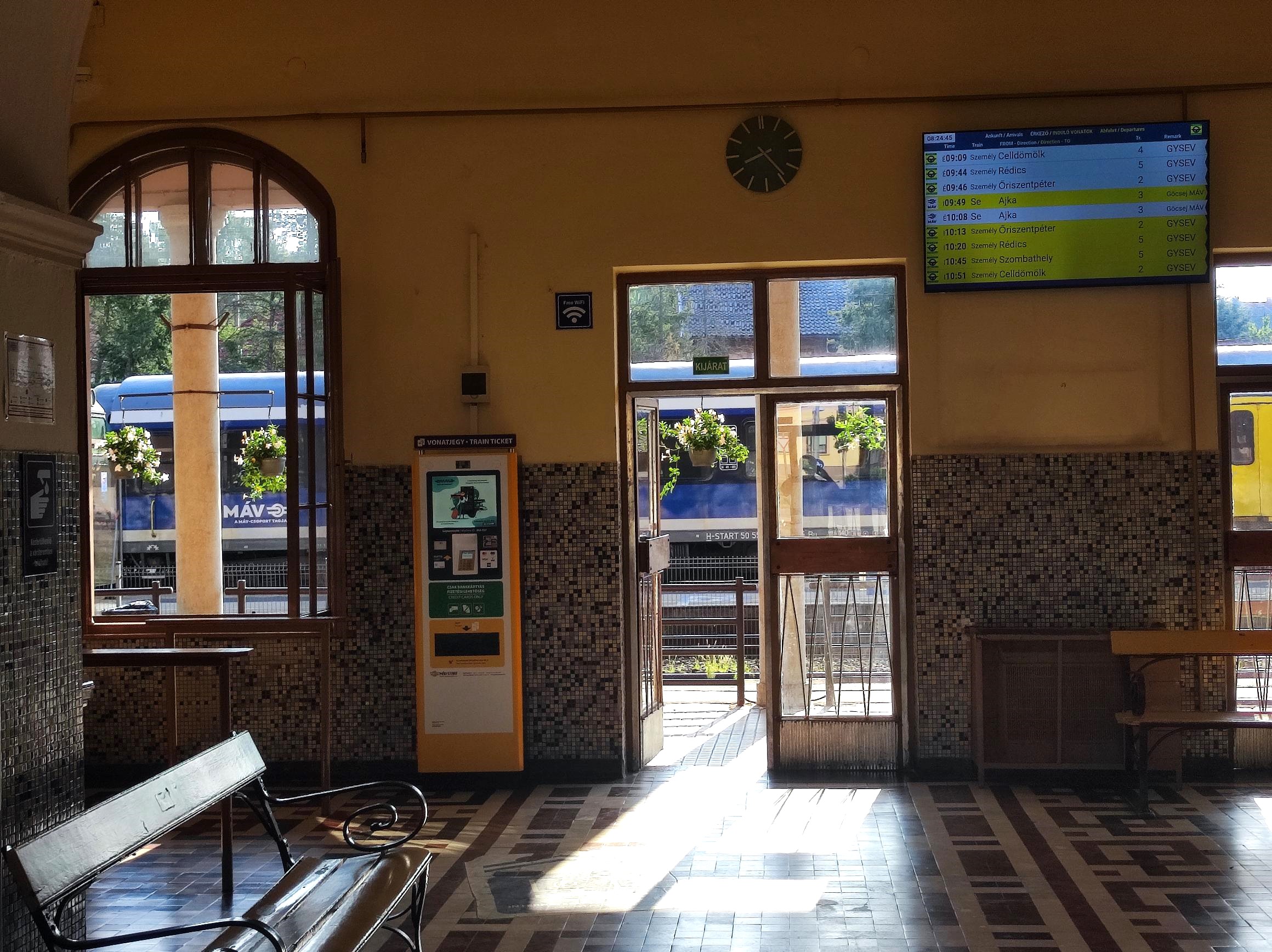gysev_zalaegerszeg_utascsarnok