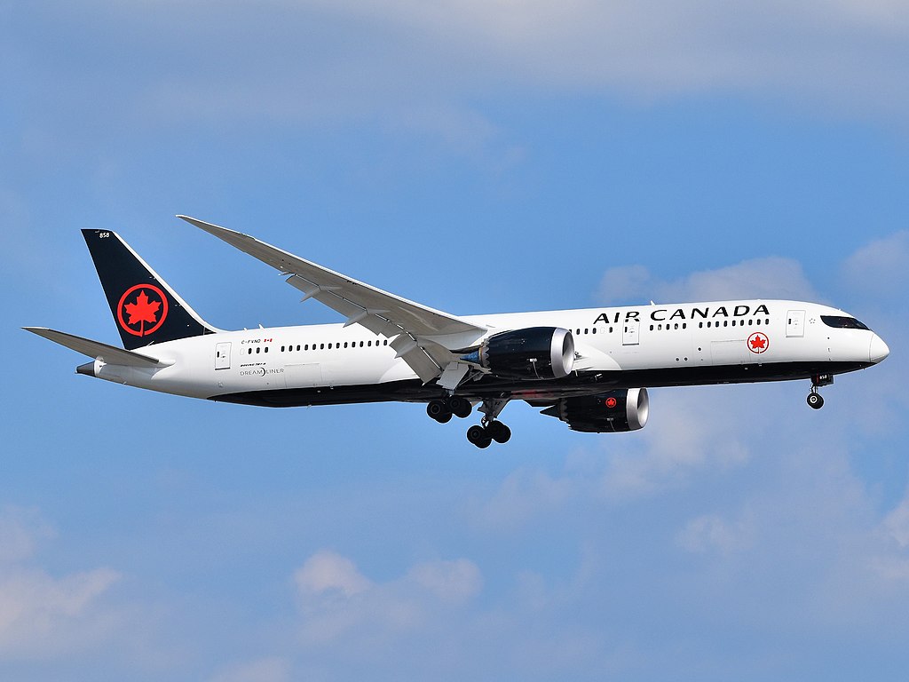 aircanada_boeing7879