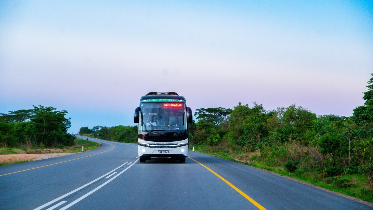 _afrika_kiiramotros_