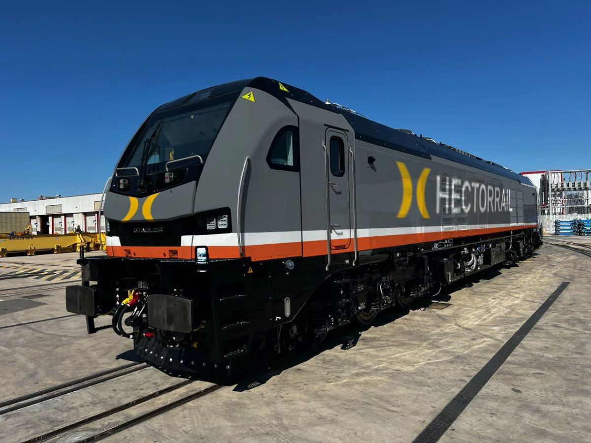 hectorrail_stadler_eurodual