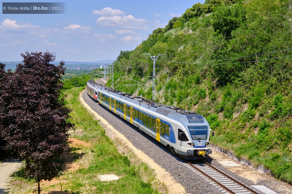 01_balaton_motorvonat