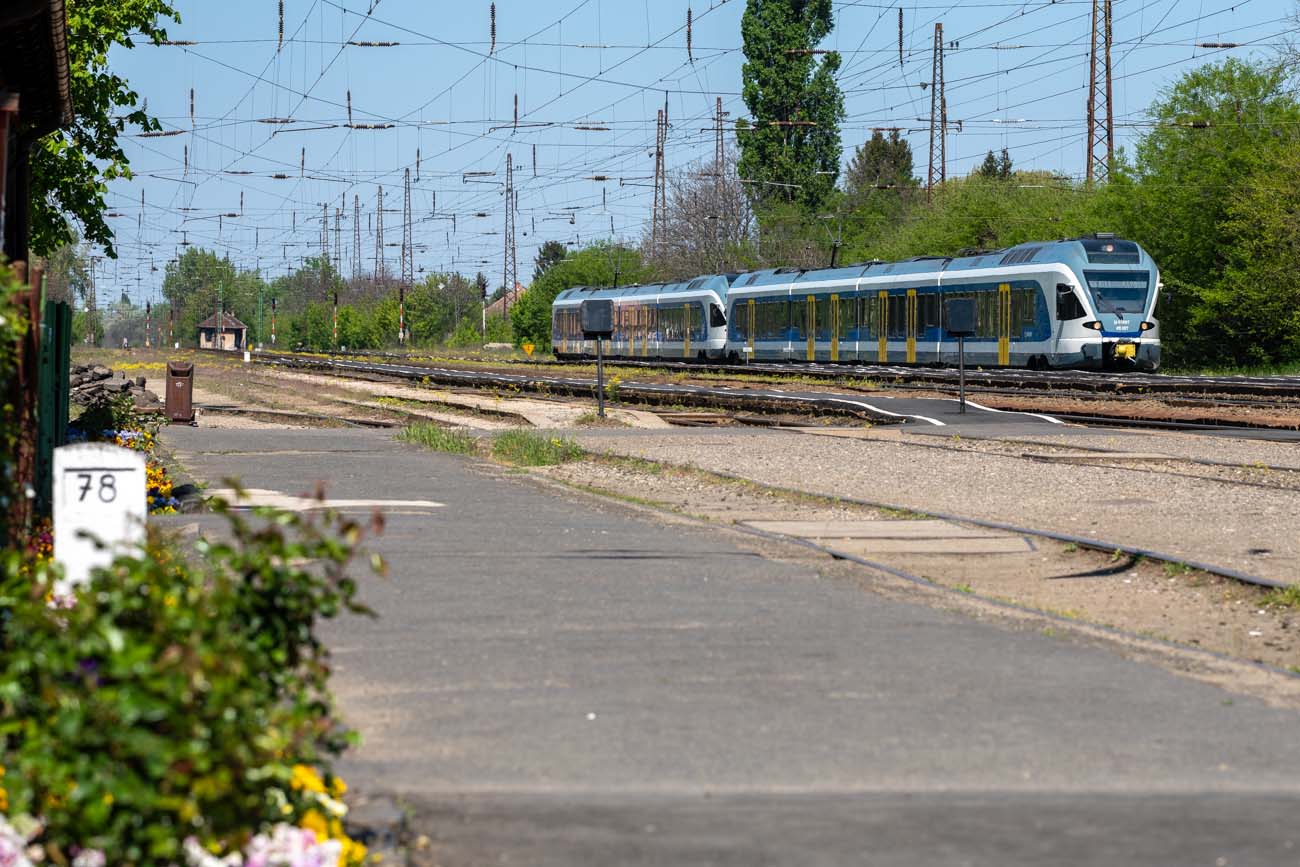 71es_flirt