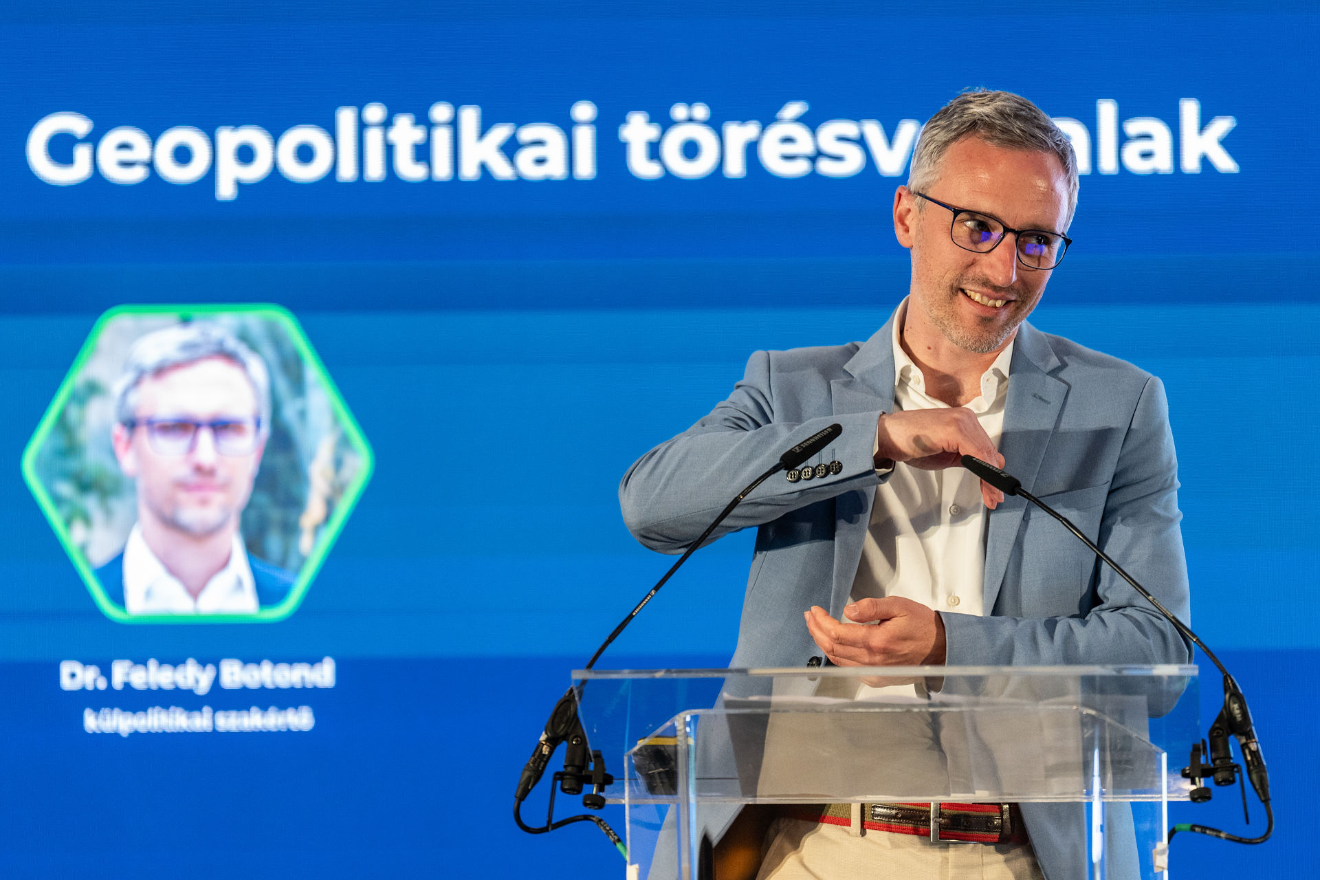 Feledy Botond: az ellátási láncok kialakításában mind nagyobb szerepet kapnak a geopolitikai szempontok, az energiaellátás biztonsága és a stratégiai kiszolgáltatottság kérdései