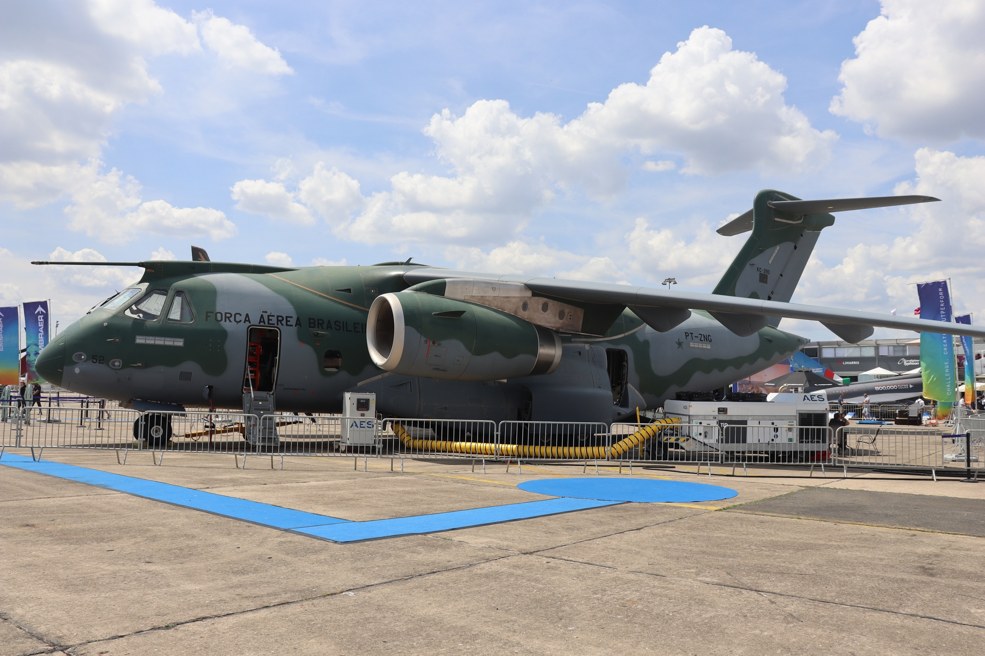 A brazil Embraer gyártotta C-390 Millennium NATO-konfigurációs kialakítású katonai szállító repülőgép. A magyar légierő is rendelt két példányt ebből a típusból, ezek gyártása már elkezdődött, és akár már 2024-ben megérkezhetnek Magyarországra