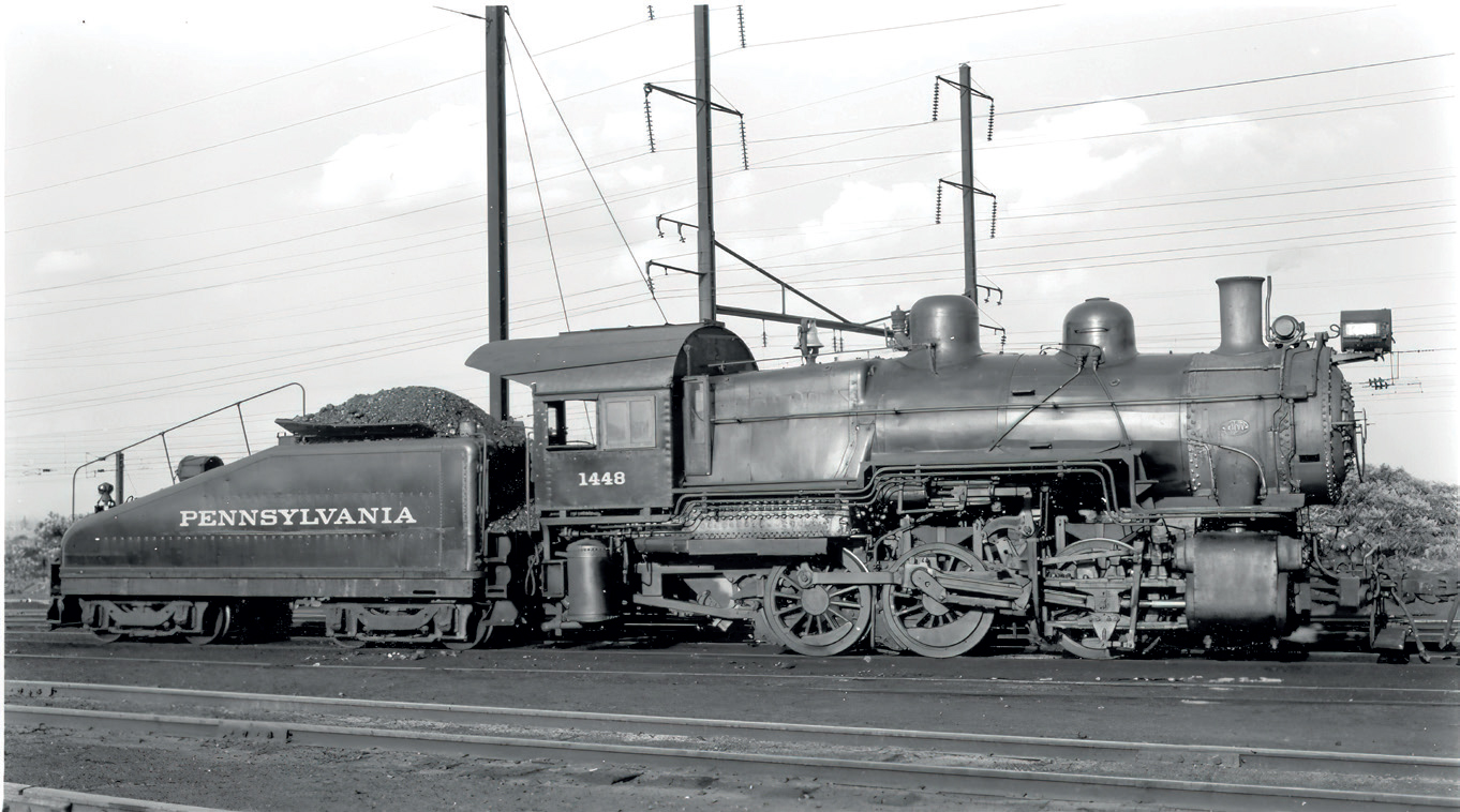 A Pennsylvania Railroad Class 1448-es B6sd osztályú gőzöse 1916-ban. A B6-osokat 1902-ben kezdték gyártani, a vasúttársaság pedig az elsők között kezdte alkalmazni a gépi fűtőberendezéseket