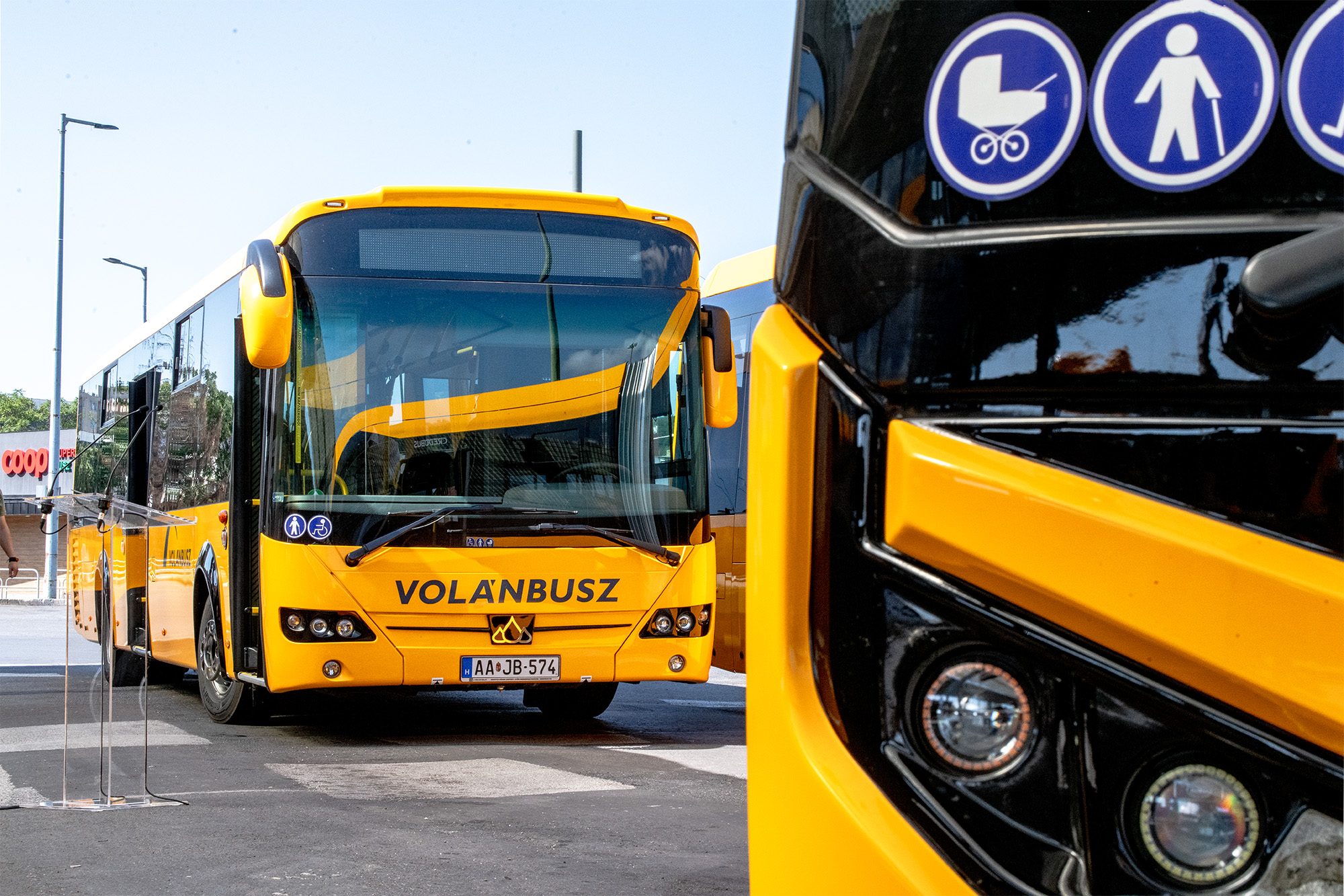 Újabb öt Credobus Econell 12-vel is frissül a borsodi autóbuszflotta (képek forrása: Volánbusz Zrt.)
