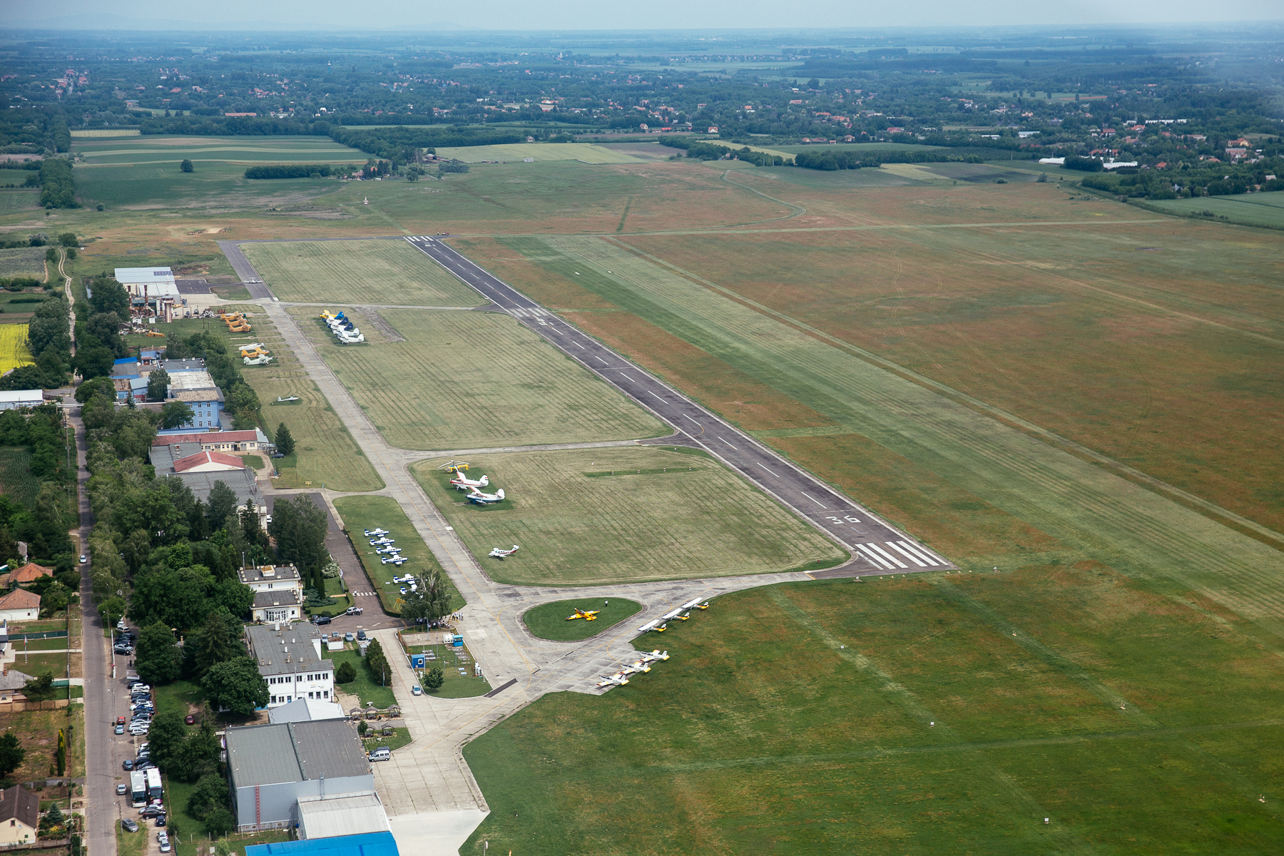 Nyíregyháza, a mai repülőtér (fotó: Tréner Kft.)