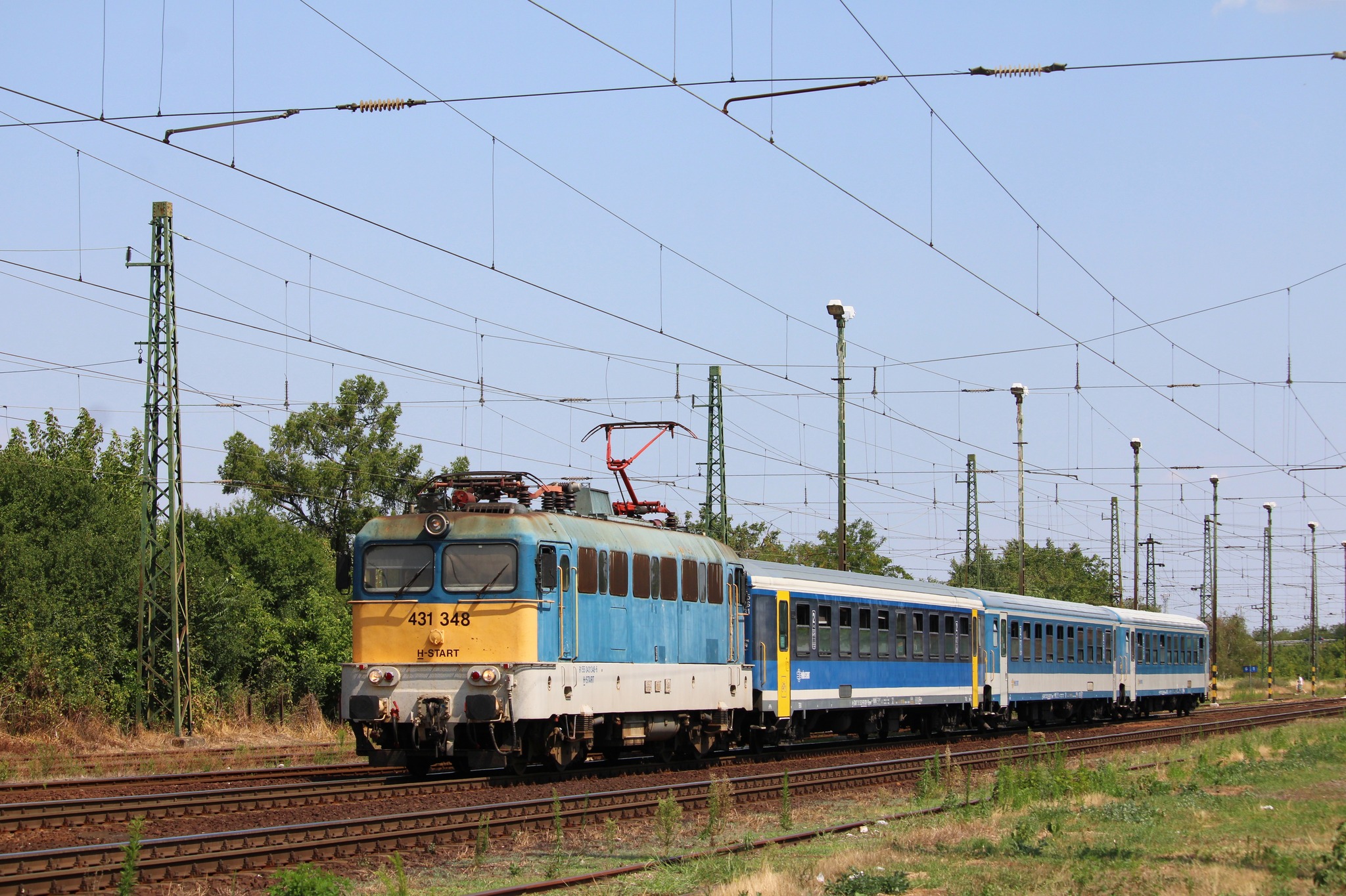 Az 1981-es évjáratú, ezzel a fiatalabb példányok közé tartozó 431 348-as is búcsúzik (fotó: Szenderák Richárd Rómeó)