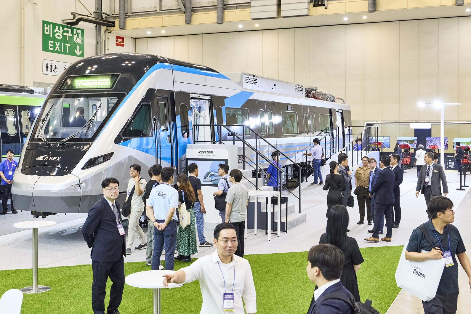 A szüuli reptéri vasúton is Hyundai Rotem-vonatokkal bővítik a kapacitást