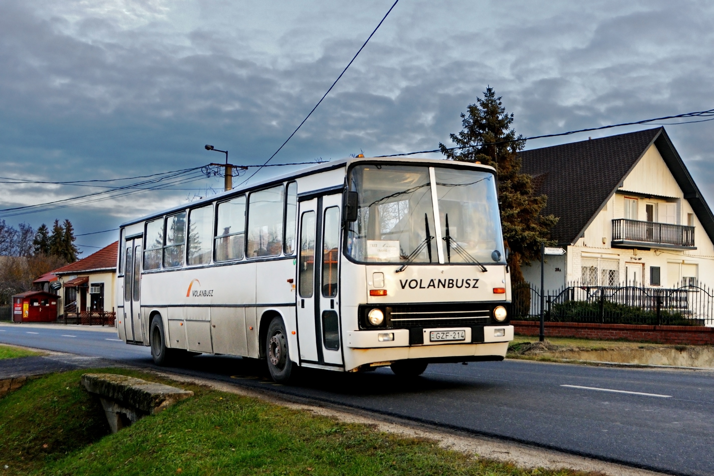 Irány vissza Veszprém!