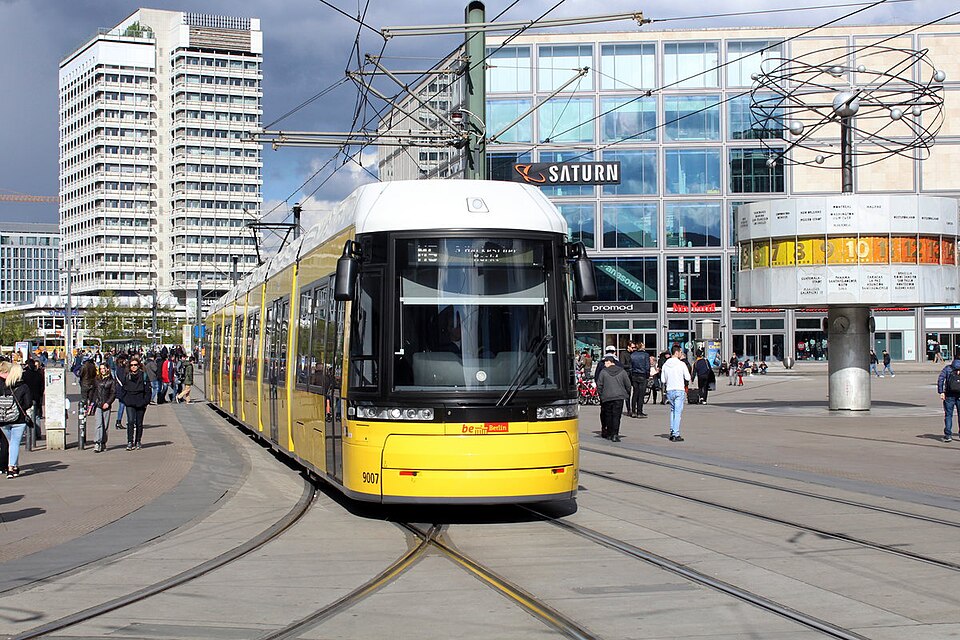 Bombardier Flexity Berlin. A német főváros legutóbbi beszerzésű villamosaiból 210 érkezett (fotó: Kurt Rasmussen)