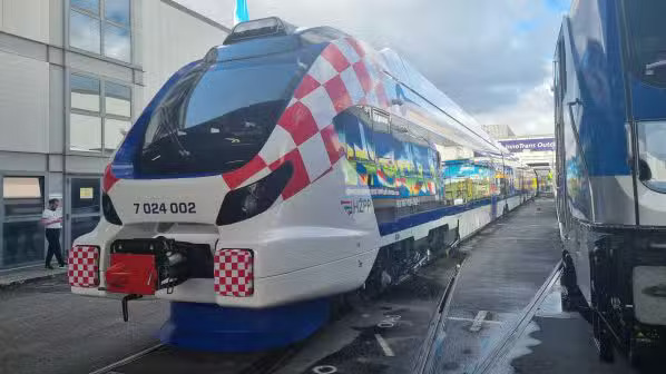 A Končar 7024 sorozatú motorvonata (kép forrása: IRJ)